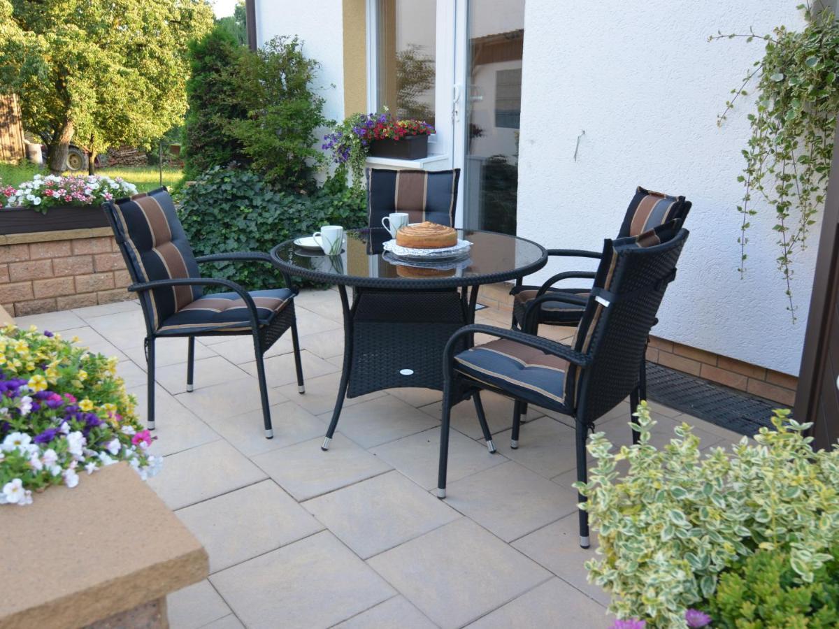 מדבאך Modern Holiday Home Idyllic Setting With Terrace מראה חיצוני תמונה