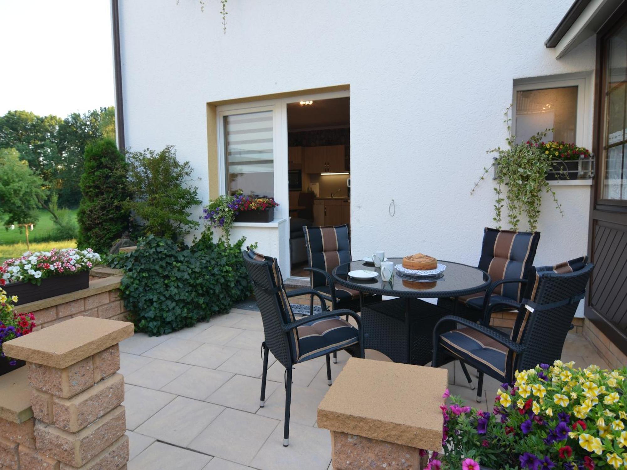 מדבאך Modern Holiday Home Idyllic Setting With Terrace מראה חיצוני תמונה